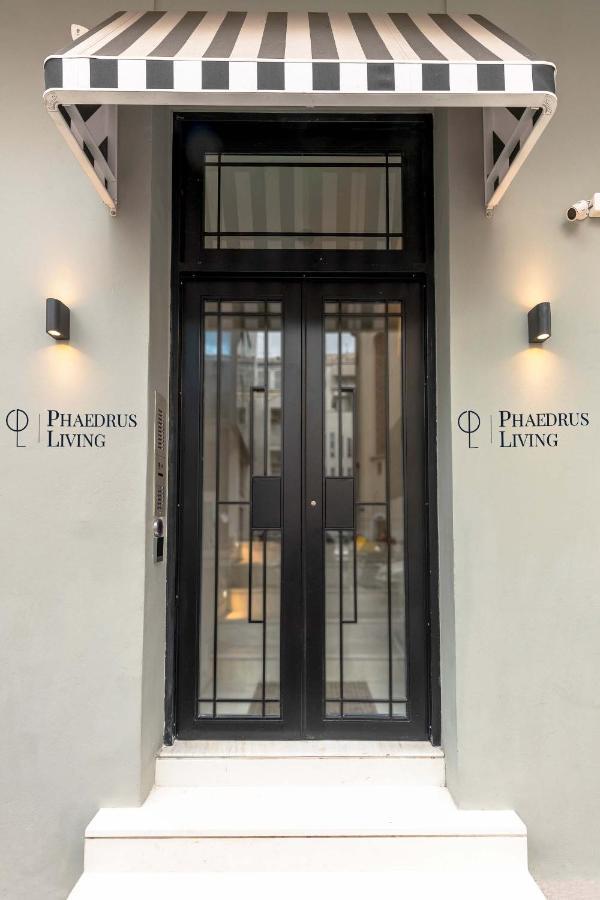 Phaedrus Living Executive Kriel Suites 001 Афины Экстерьер фото